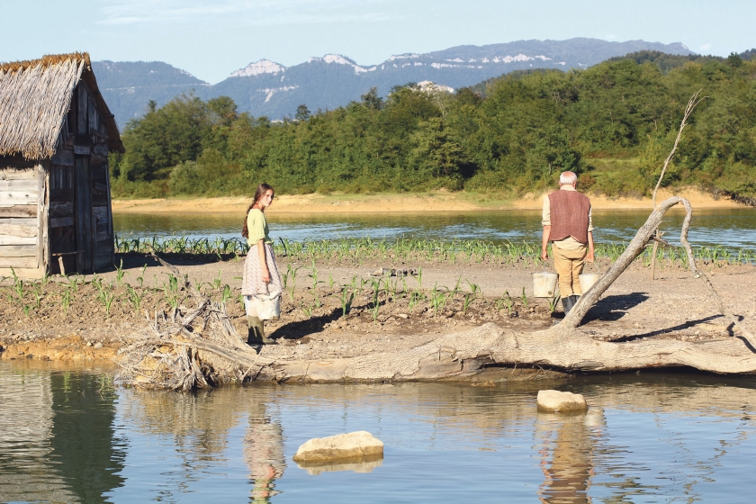&Delta;&upsilon;&omicron; &tau;&alpha;&iota;&nu;ί&epsilon;&sigmaf; &alpha;&pi;ό &tau;&eta;&nu; &Gamma;&epsilon;&omega;&rho;&gamma;ί&alpha;