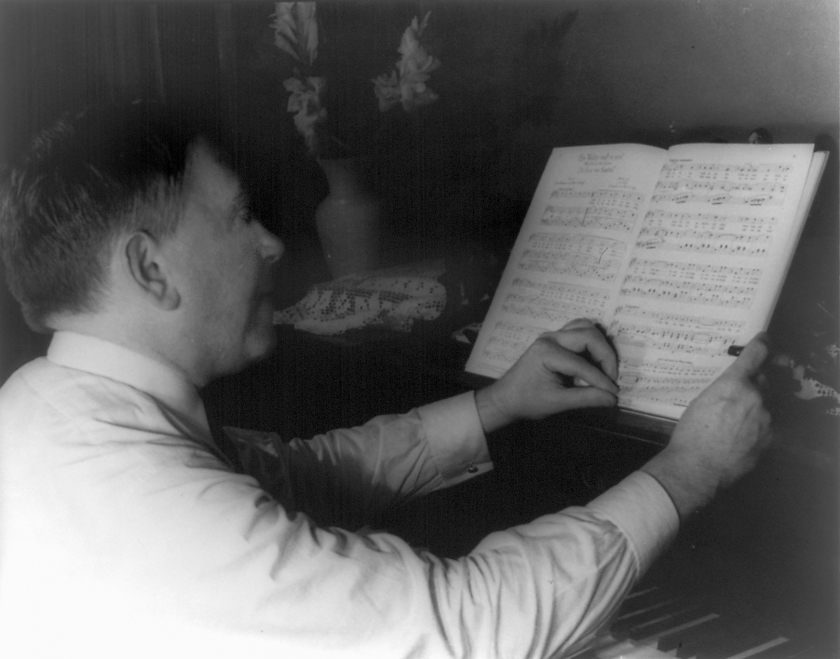 &Gamma;&iota;&alpha;&tau;ί &delta;&epsilon;&nu; &epsilon;ί&mu;&alpha;&iota; &beta;&iota;&beta;&lambda;&iota;&omicron;&sigma;&upsilon;&lambda;&lambda;έ&kappa;&tau;&eta;&sigmaf;