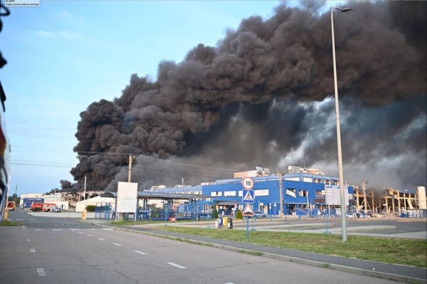 &Eta; &Epsilon;&upsilon;&rho;ώ&pi;&eta; &kappa;&alpha;&iota; &omicron; Donald Attention Whore Trump