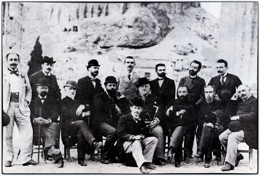 &Eta; &Epsilon;&lambda;&lambda;ά&delta;&alpha; &epsilon;&kappa;&tau;ό&sigmaf; &laquo;&pi;&nu;&epsilon;&upsilon;&mu;&alpha;&tau;&iota;&kappa;&omicron;ύ &sigma;ά&lambda;&omicron;&upsilon;&raquo;