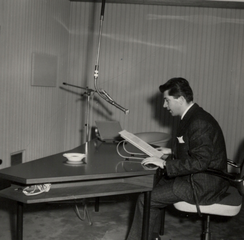 &Omicron; &Pi;&alpha;ύ&lambda;&omicron;&sigmaf; &Mu;&pi;&alpha;&kappa;&omicron;&gamma;&iota;ά&nu;&nu;&eta;&sigmaf; &alpha;&pi;έ&nu;&alpha;&nu;&tau;&iota; &sigma;&tau;&eta; &Delta;&iota;&kappa;&tau;&alpha;&tau;&omicron;&rho;ί&alpha;